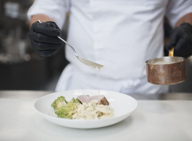 Wir legen Wert auf eine frische und saisonale Küche mit erstklassigen Produkten aus der Region. 