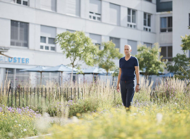 Der Spitalpark lädt zum Verweilen ein.